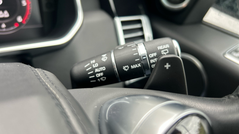 Land Rover Range Rover 3.0 SDV6 Vogue SE 4dr Auto Diesel Estate